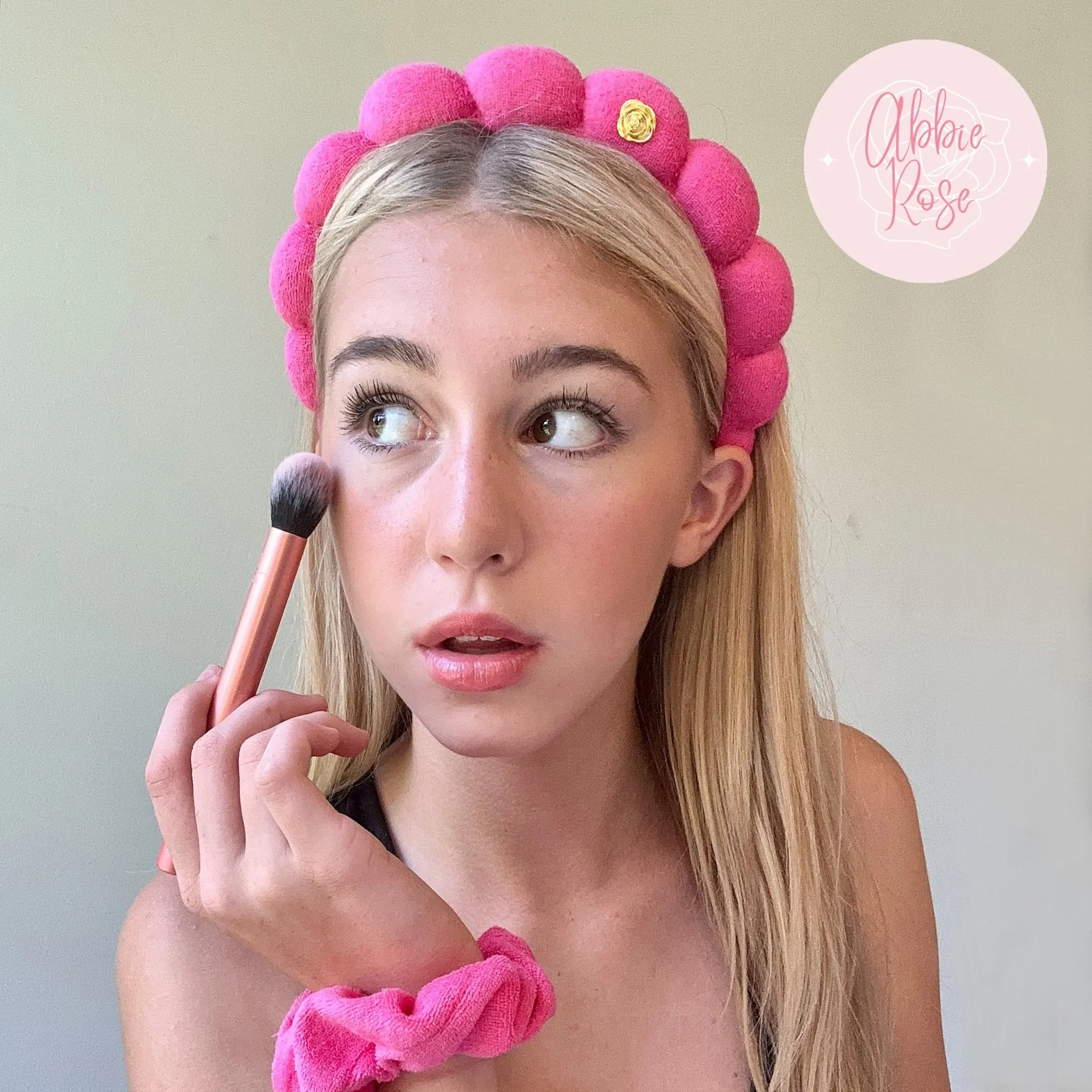 ABBIE ROSE x Frog Sac Spa Headband and Scrunchie Wristbands - Hot Pink