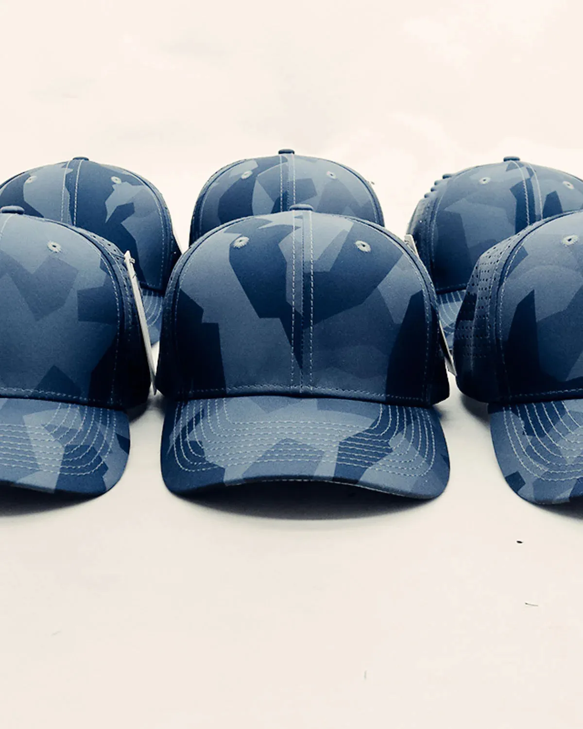 BILLFISH Custom Pro-Series Hats Geometrical Camo