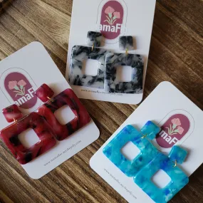 Cordelia Hollow Earrings - 3 color options