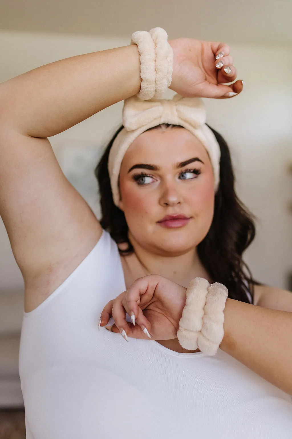 Effortless Days Stretchy Headband & Wristband Set in Tan LD23