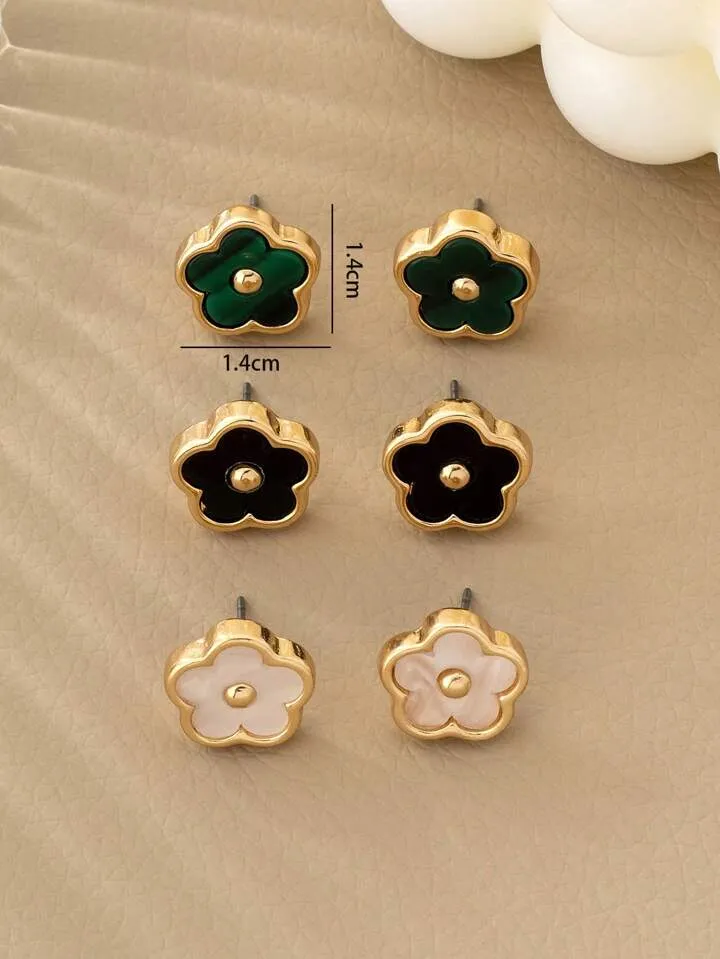 FLOWER STUD EARRINGS - WHITE