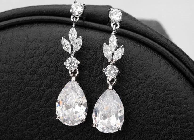 Modern Lady Dangle Earrings