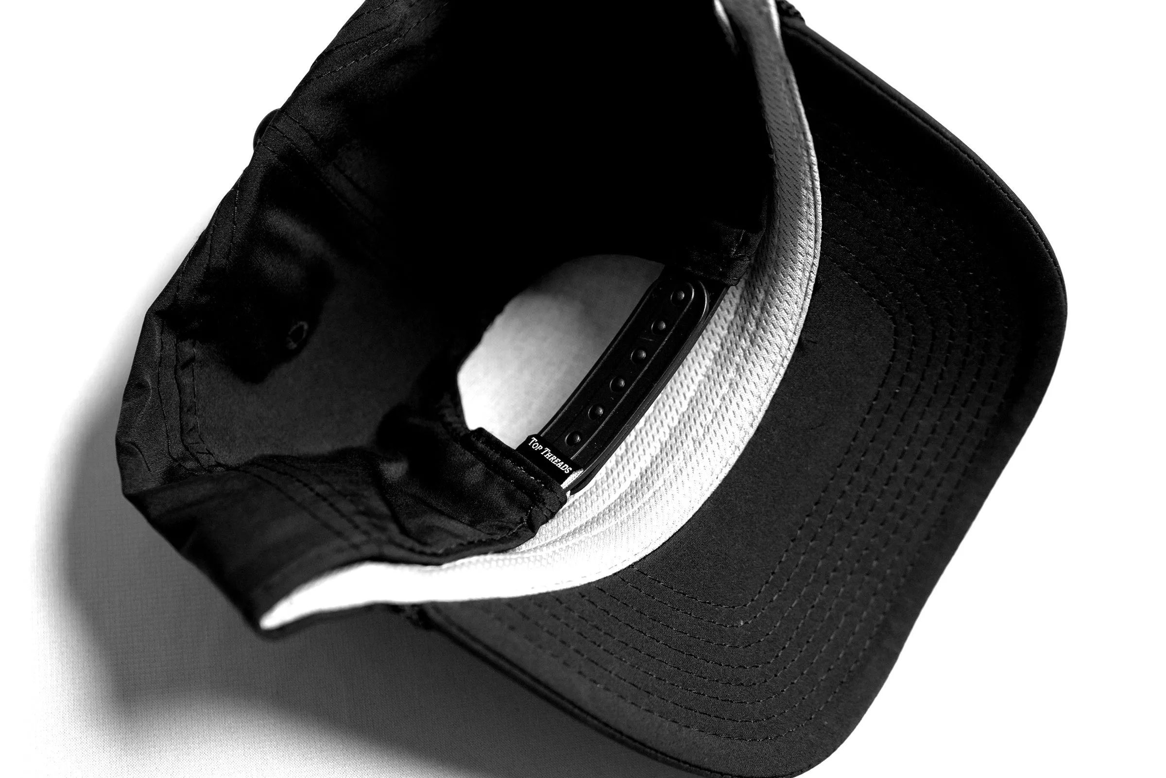 Monochromatic Snapback - Black